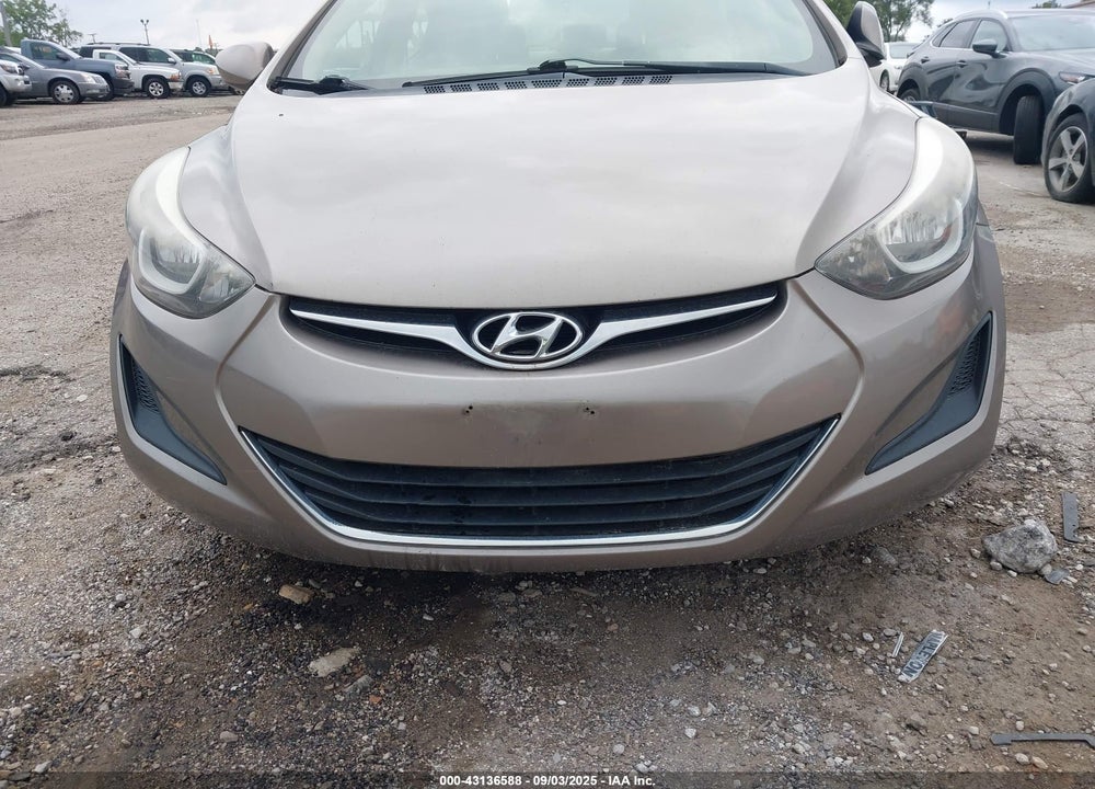 2015 HYUNDAI ELANTRA SE VIN: 5NPDH4AE0FH631676