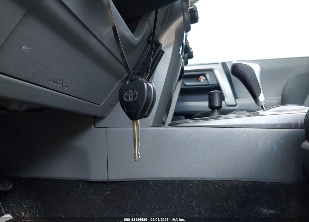 2011 TOYOTA 4RUNNER VIN: JTEBU5JR8B5044420