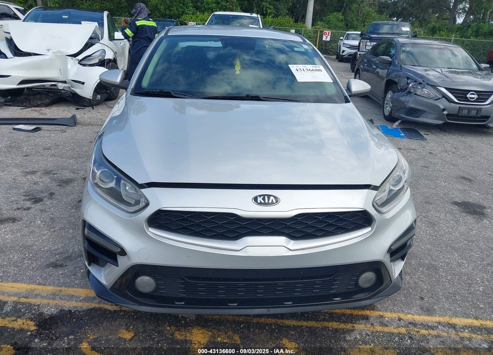 2020 KIA FORTE LXS VIN: 3KPF24AD9LE171547