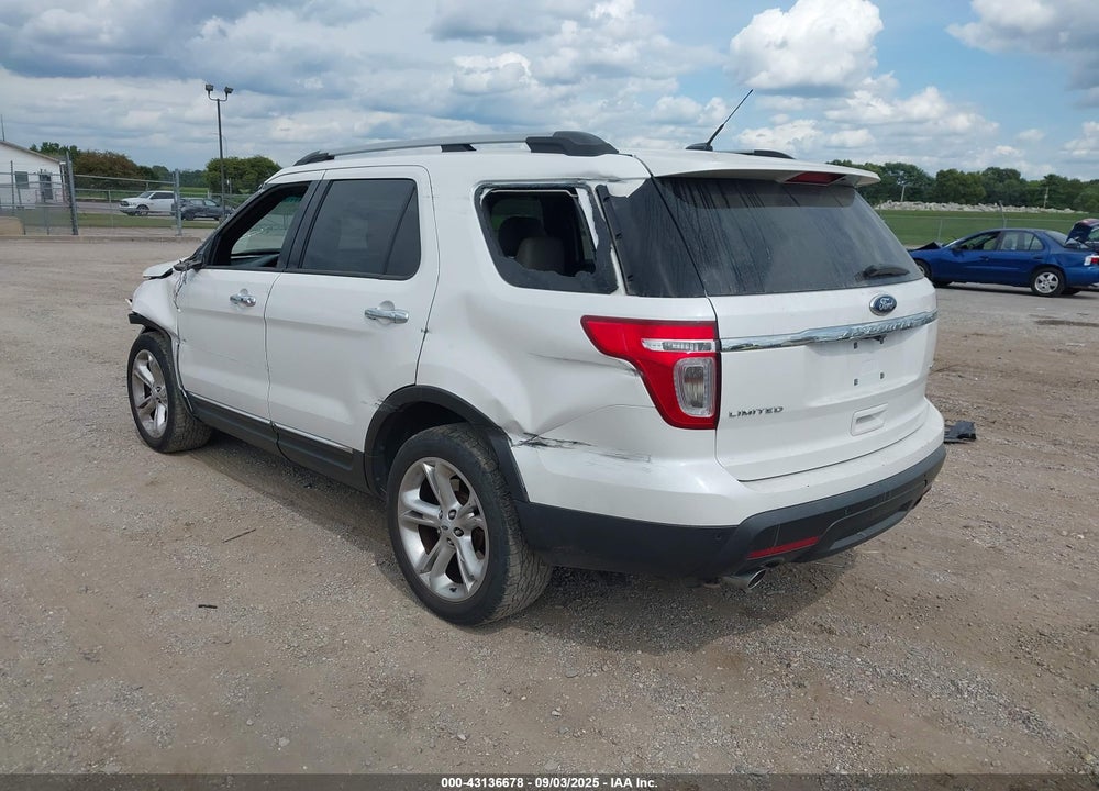 2015 FORD EXPLORER VIN: 1FM5K8F83FGA07354