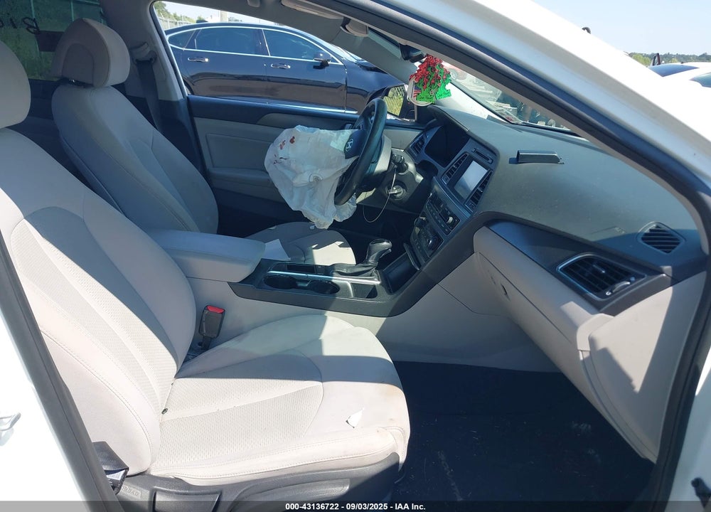 2017 HYUNDAI SONATA VIN: 5NPE34AF8HH470864