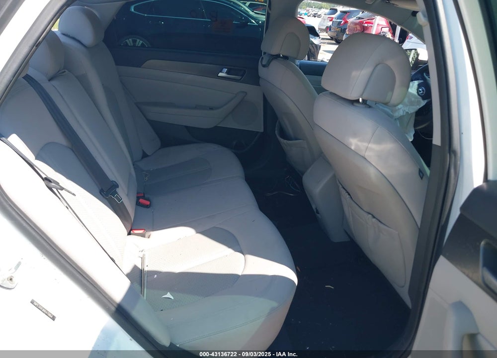 2017 HYUNDAI SONATA VIN: 5NPE34AF8HH470864