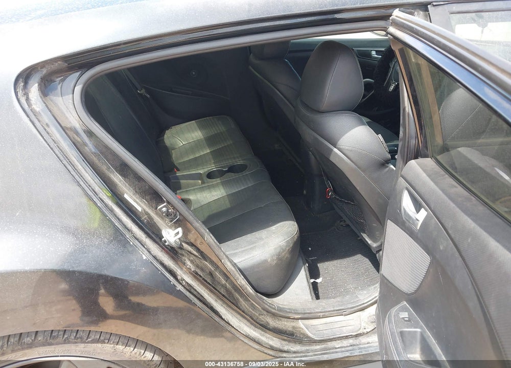 2015 HYUNDAI VELOSTER TURBO VIN: KMHTC6AEXFU235424