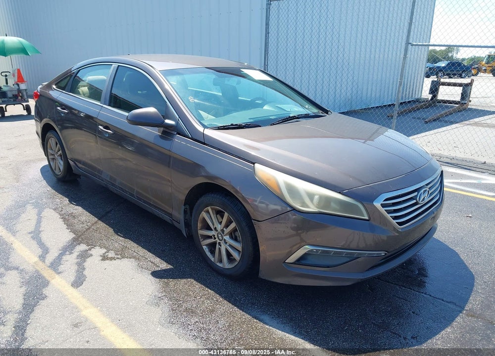 2015 HYUNDAI SONATA SE VIN: 5NPE24AF7FH257212