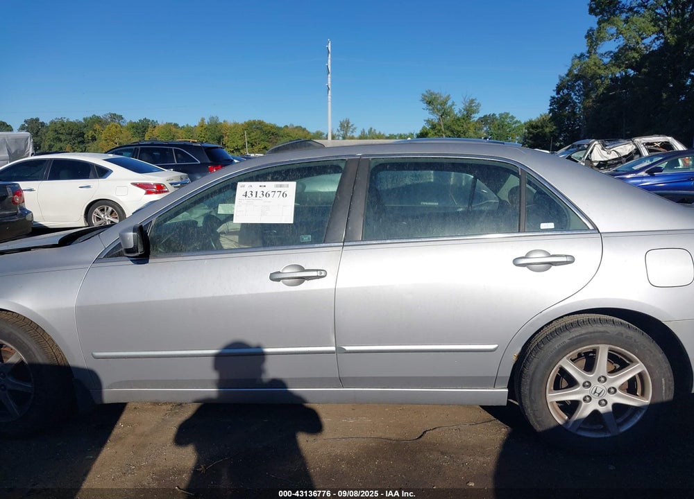 2003 HONDA ACCORD 3.0 EX VIN: 1HGCM66813A038905