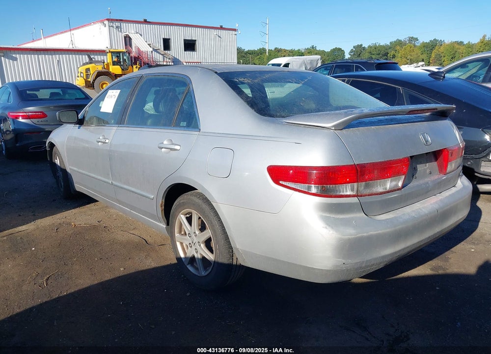 2003 HONDA ACCORD 3.0 EX VIN: 1HGCM66813A038905