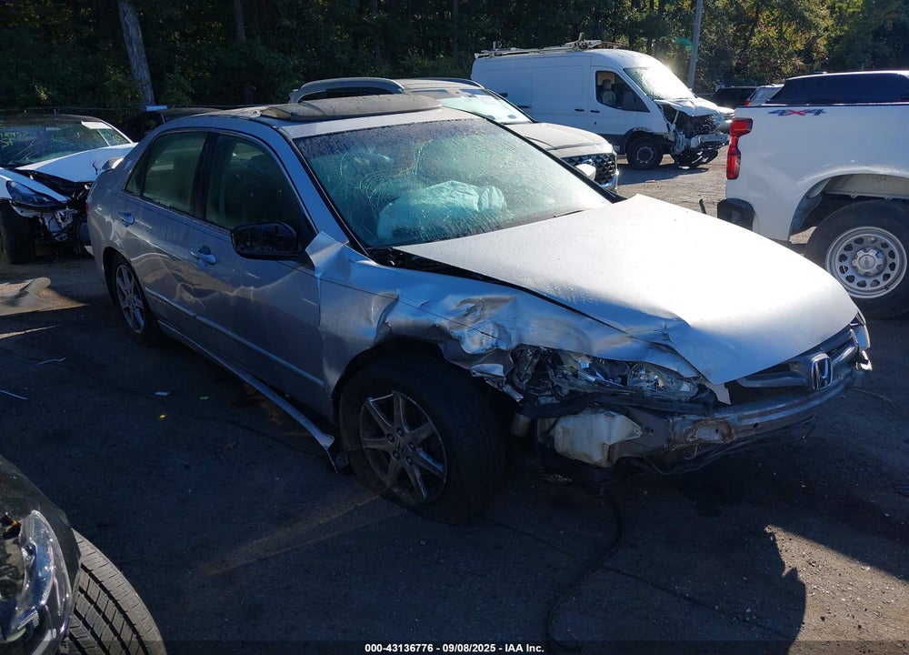 2003 HONDA ACCORD 3.0 EX VIN: 1HGCM66813A038905