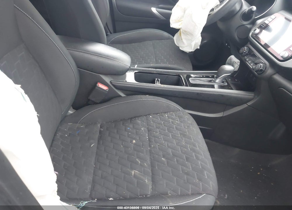 2021 NISSAN KICKS VIN: 3N1CP5CVXML561363