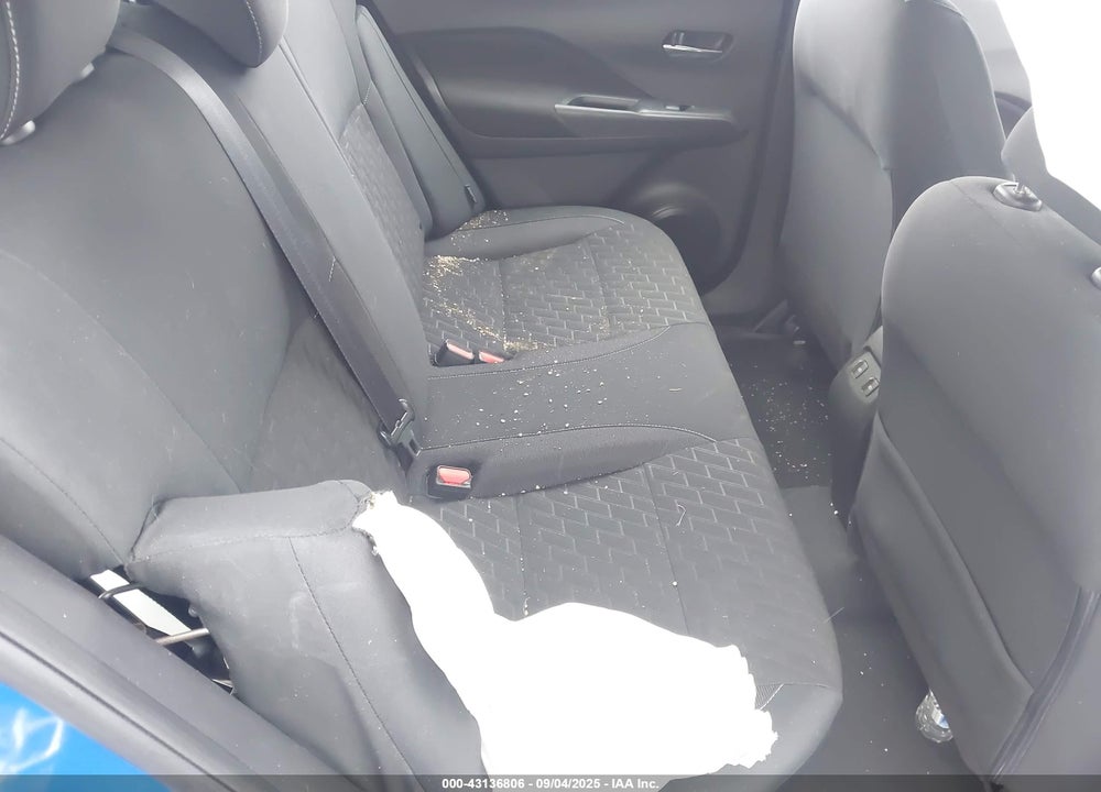 2021 NISSAN KICKS VIN: 3N1CP5CVXML561363