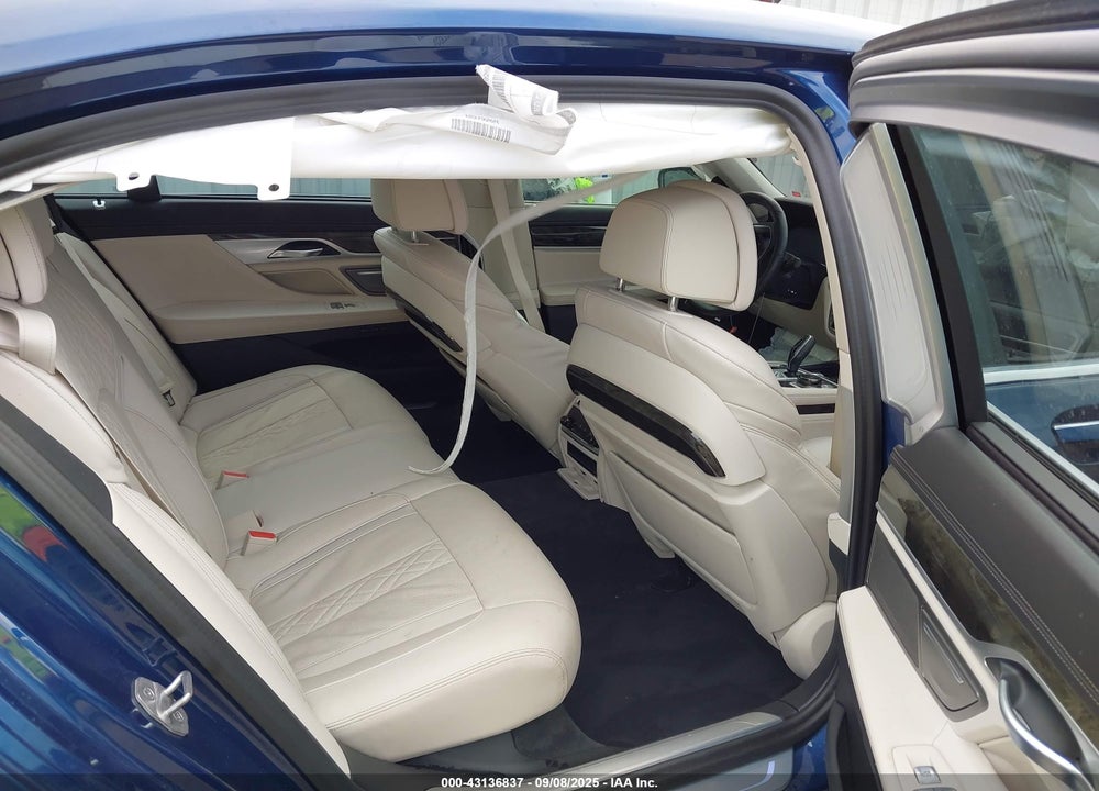 2022 BMW 7 SERIES VIN: WBA7U2C03NCK86374