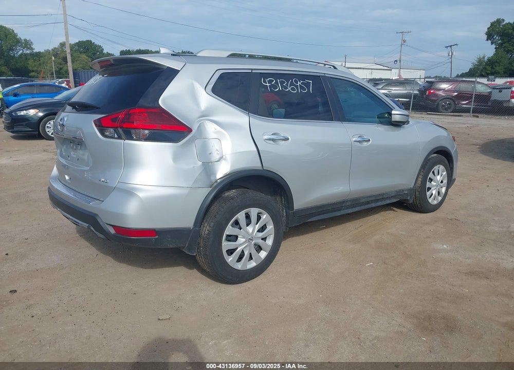 2017 NISSAN ROGUE VIN: 5N1AT2MV4HC811786