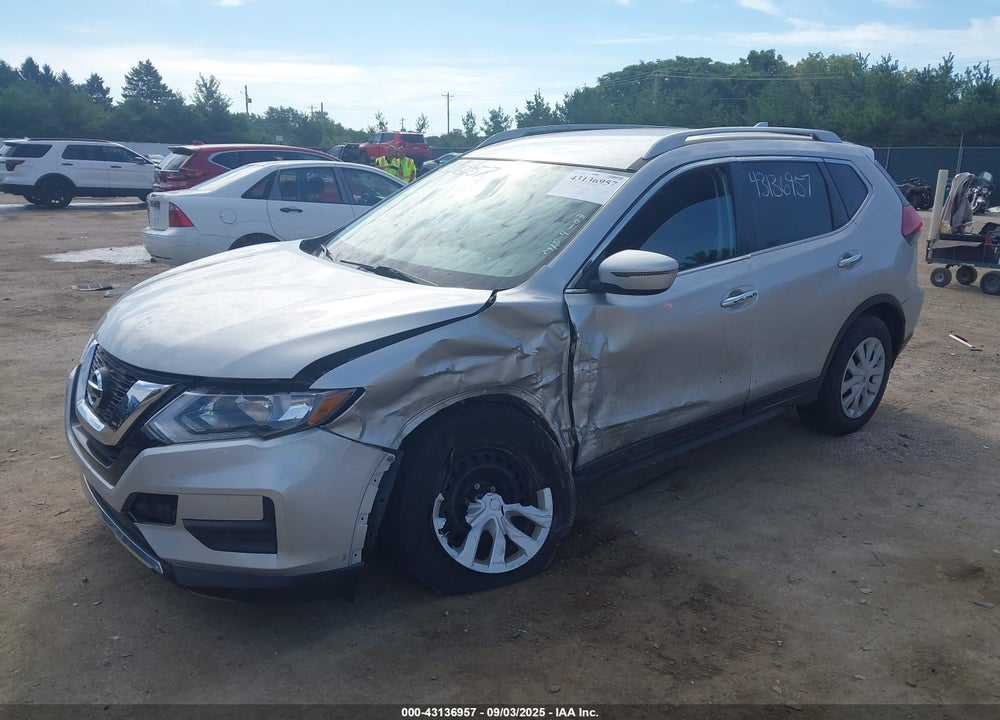2017 NISSAN ROGUE VIN: 5N1AT2MV4HC811786