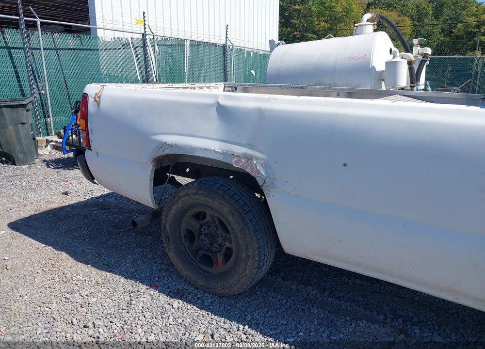 2003 GMC SIERRA 1500 WORK TRUCK VIN: 1GTEC14V23Z100674