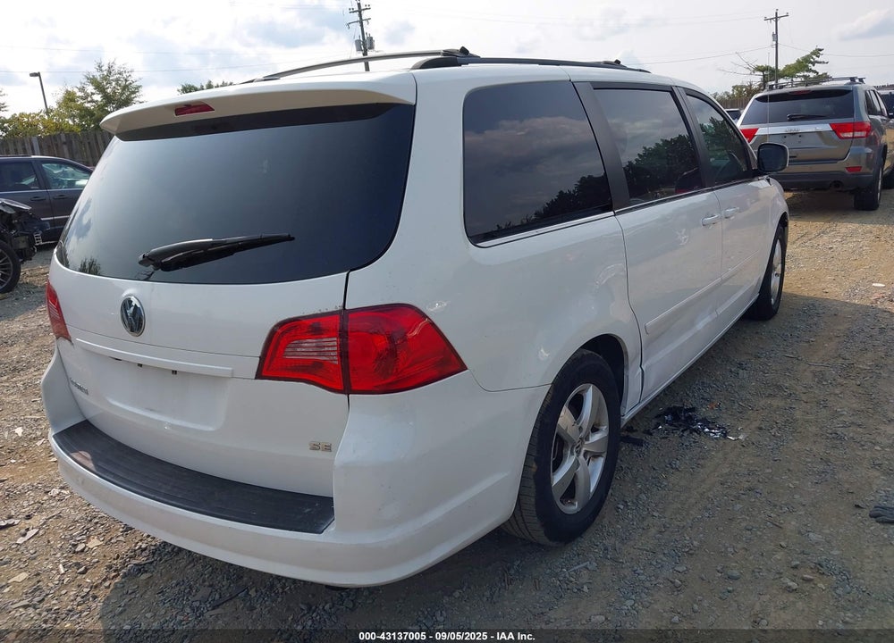 2009 VOLKSWAGEN ROUTAN SE VIN: 2V8HW34149R585940