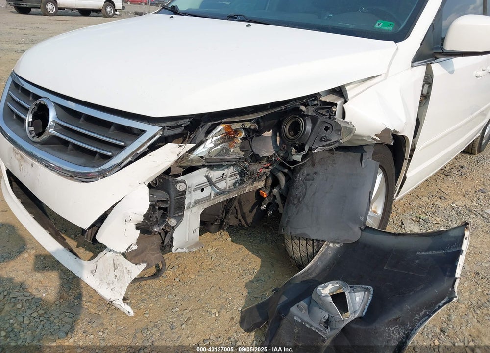 2009 VOLKSWAGEN ROUTAN SE VIN: 2V8HW34149R585940