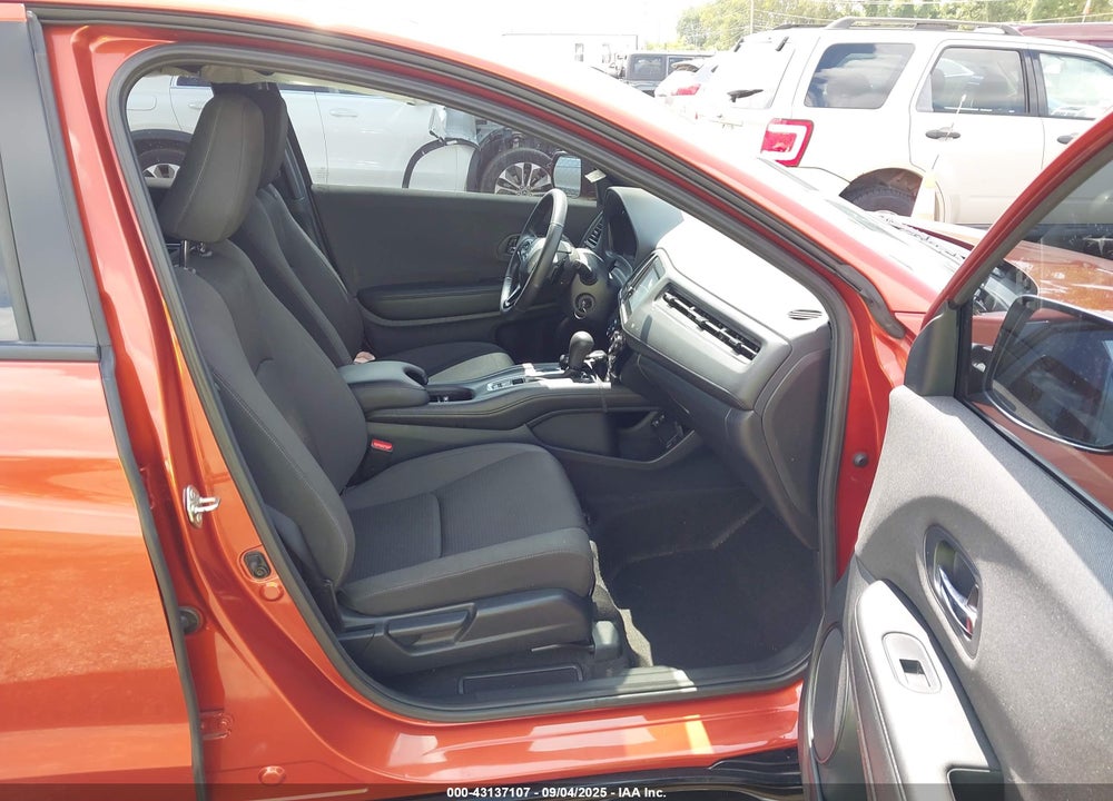 2020 HONDA HR-V VIN: 3CZRU6H11LG701555