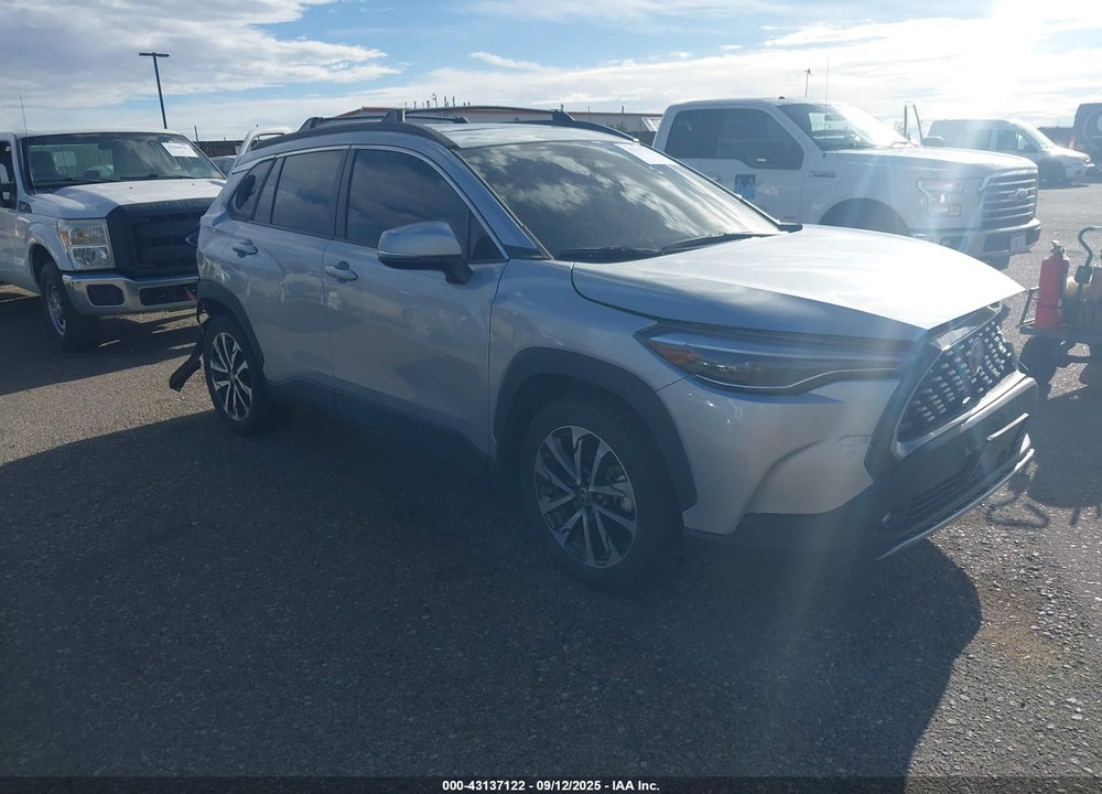 2023 TOYOTA COROLLA CROSS XLE VIN: 7MUDAABG7PV077220