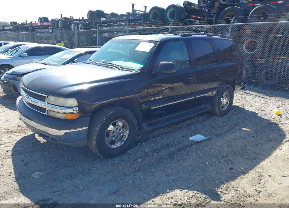 2001 CHEVROLET TAHOE LT VIN: 1GNEC13T81R111912