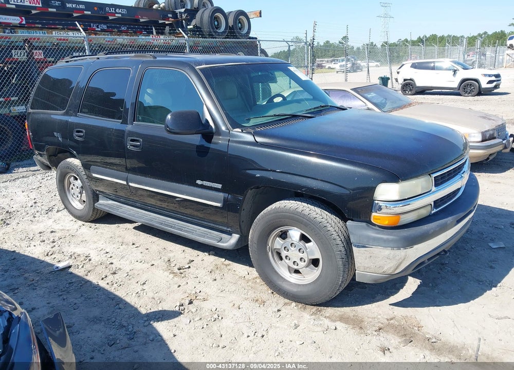 2001 CHEVROLET TAHOE LT VIN: 1GNEC13T81R111912