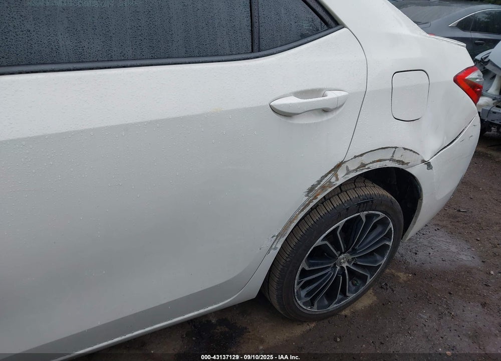 2015 TOYOTA COROLLA VIN: 5YFBURHE8FP186399