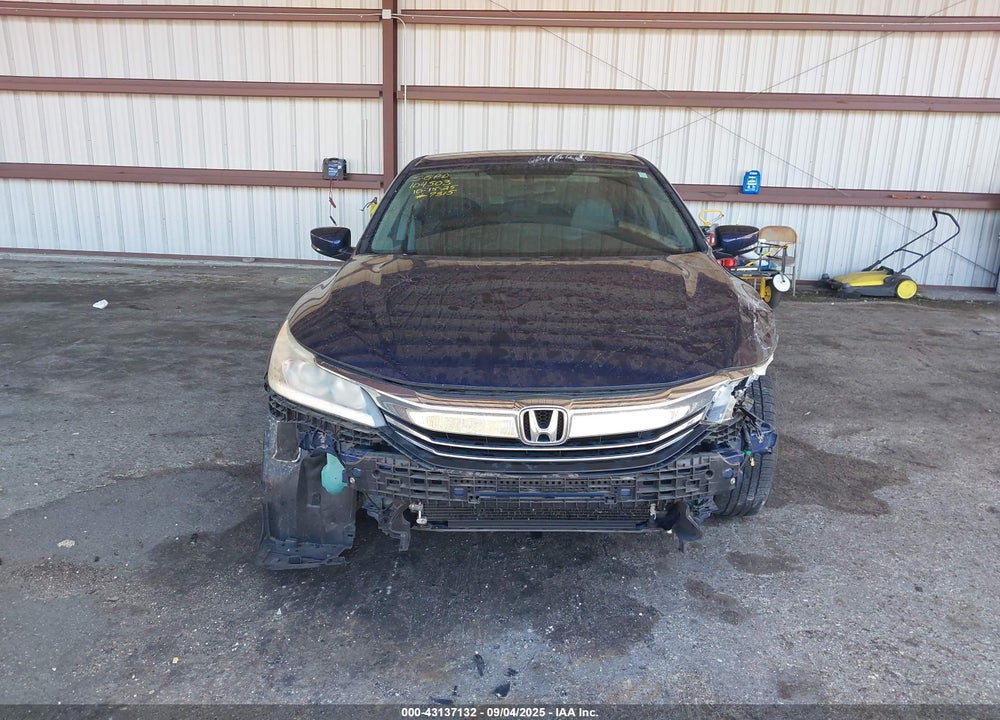 2017 HONDA ACCORD VIN: 1HGCR2F30HA107315