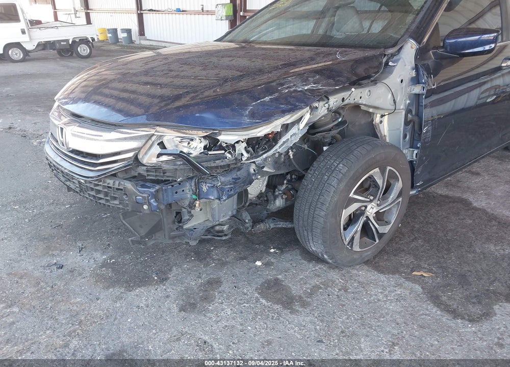 2017 HONDA ACCORD VIN: 1HGCR2F30HA107315