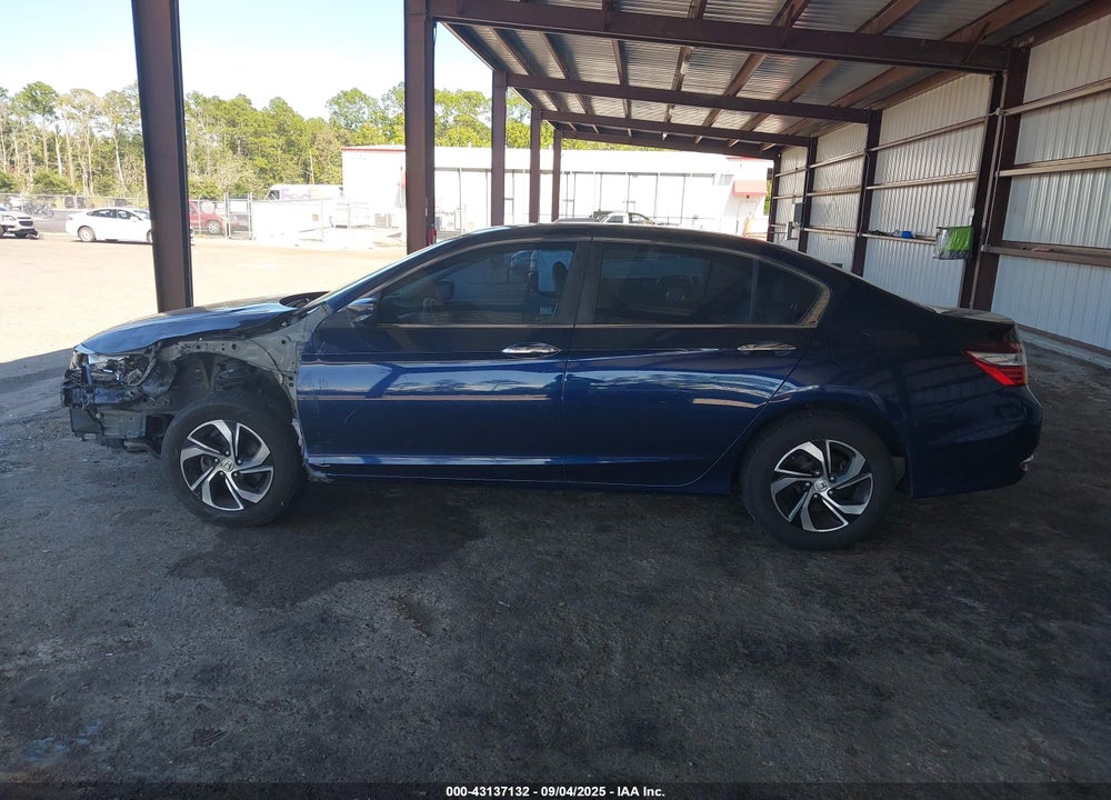 2017 HONDA ACCORD VIN: 1HGCR2F30HA107315