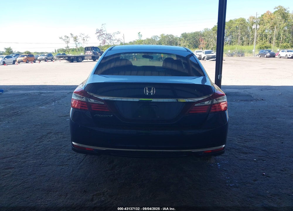 2017 HONDA ACCORD VIN: 1HGCR2F30HA107315