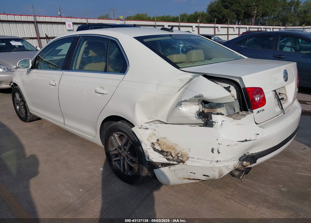 2005 VOLKSWAGEN JETTA 2.5 VIN: 3VWDF71K95M644722