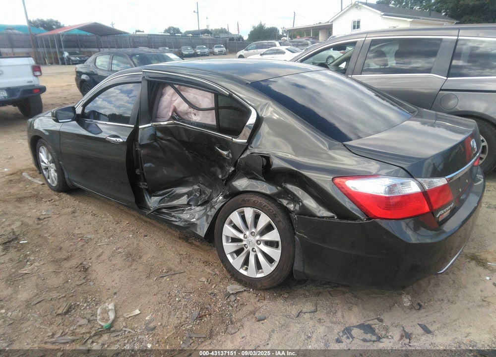 2013 HONDA ACCORD VIN: 1HGCR2F77DA174233