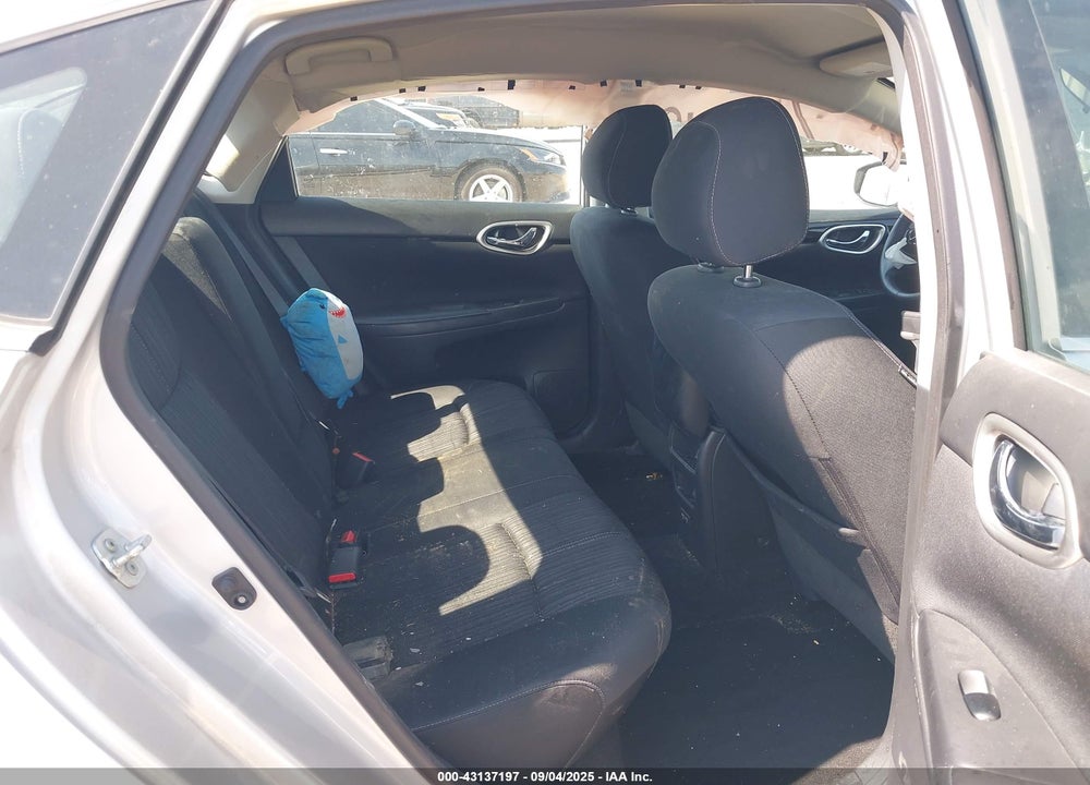 2018 NISSAN SENTRA VIN: 3N1AB7AP4JL648127