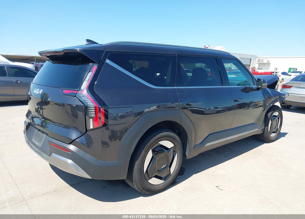 2024 KIA EV9 WIND VIN: KNDAFFS57R6033697