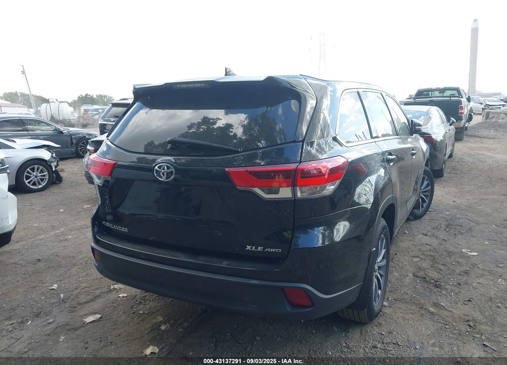 2019 TOYOTA HIGHLANDER VIN: 5TDJZRFHXKS564945