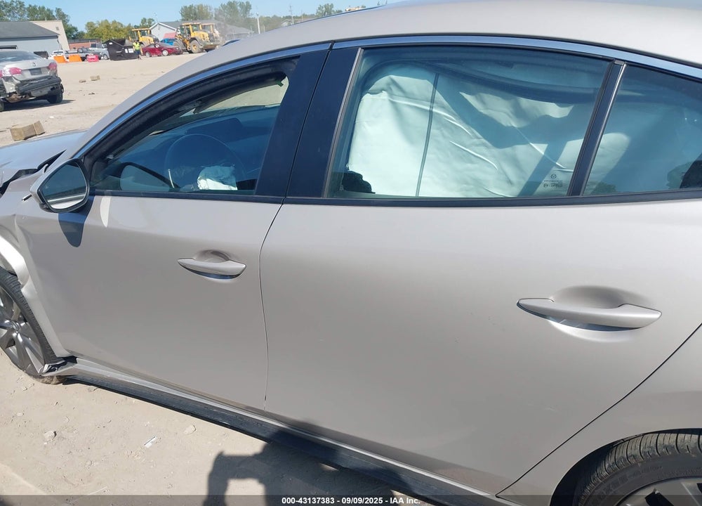 2024 MAZDA 3 VIN: 3MZBPACM0RM402567