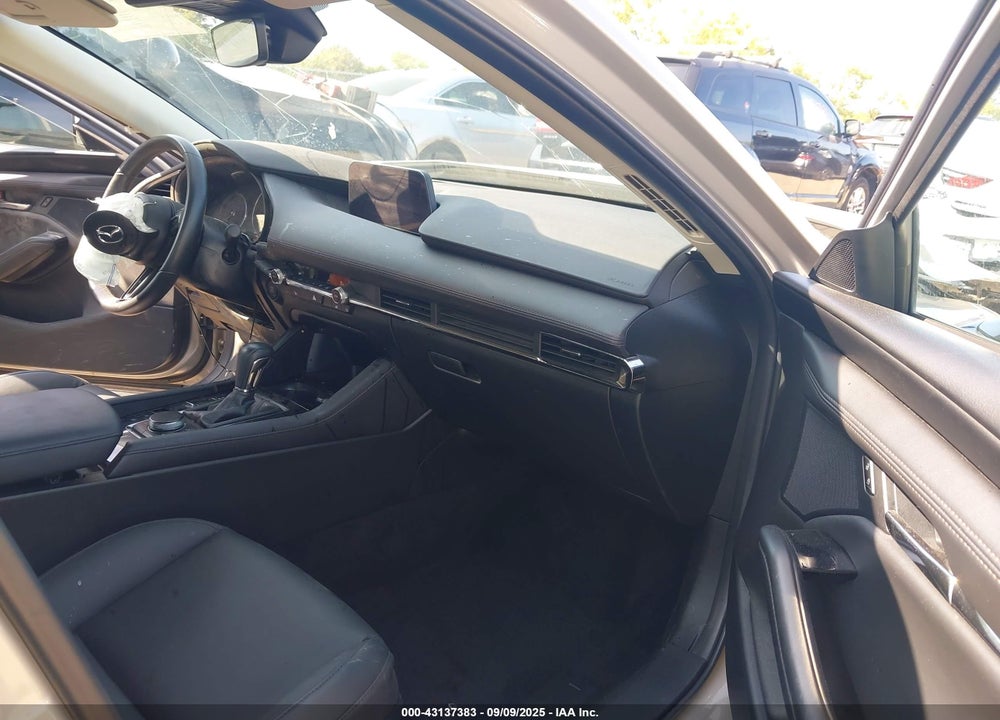 2024 MAZDA 3 VIN: 3MZBPACM0RM402567