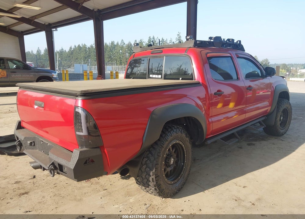 2015 TOYOTA TACOMA VIN: 5TFLU4EN3FX128925