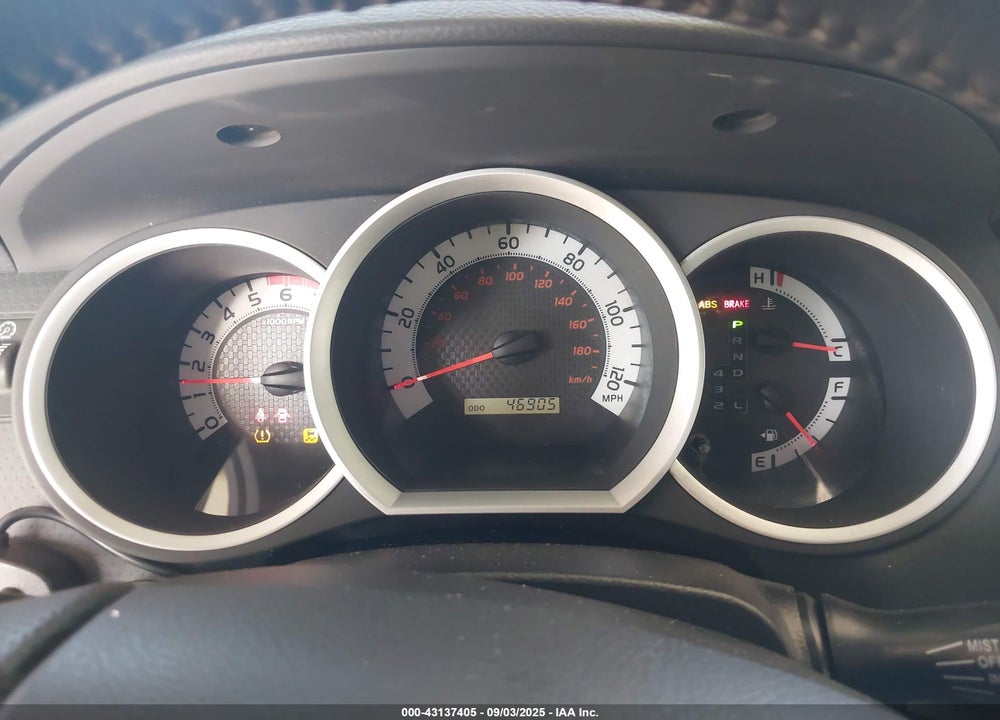 2015 TOYOTA TACOMA VIN: 5TFLU4EN3FX128925
