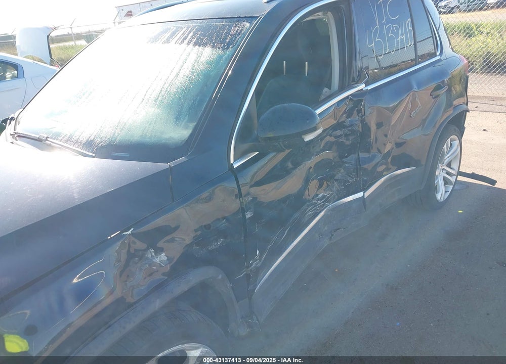 2016 VOLKSWAGEN TIGUAN SEL VIN: WVGBV7AX2GW537535