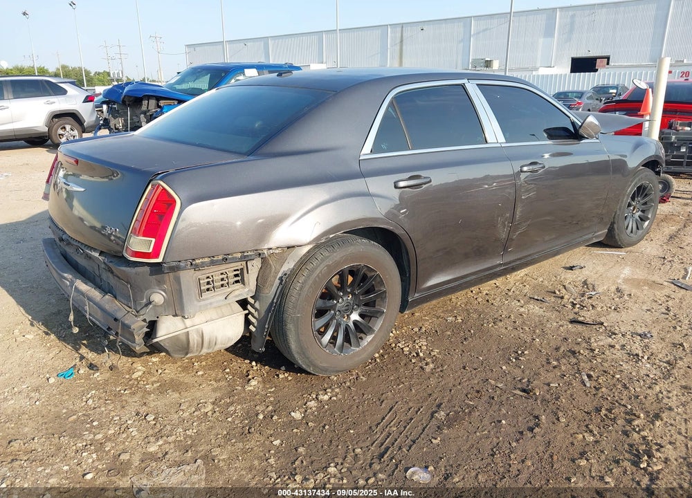 2013 CHRYSLER 300 VIN: 2C3CCAAG5DH556333