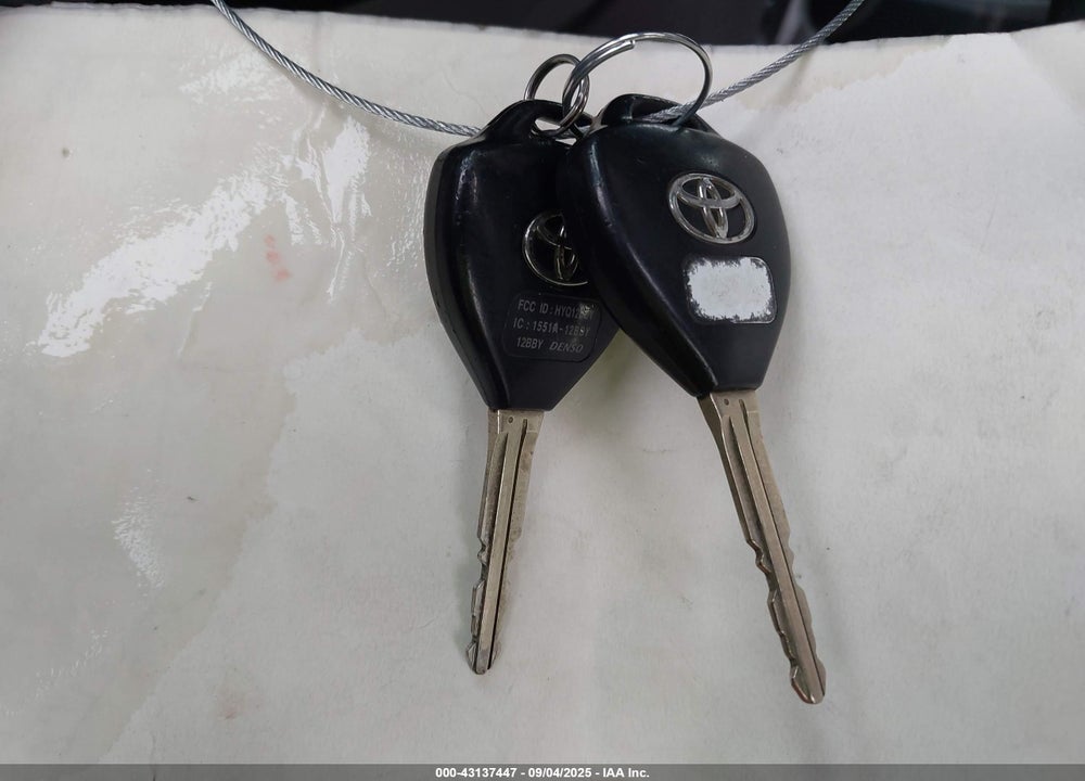 2006 TOYOTA RAV4 LIMITED VIN: JTMZD34VX65008024