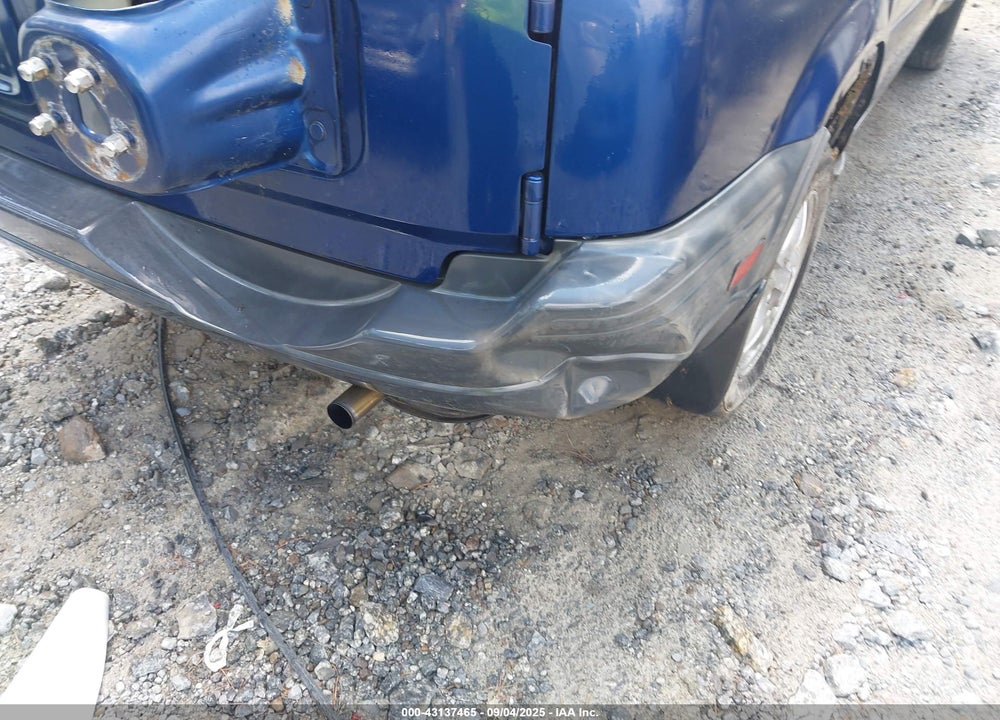 1999 HONDA CR-V EX VIN: JHLRD1863XC075443