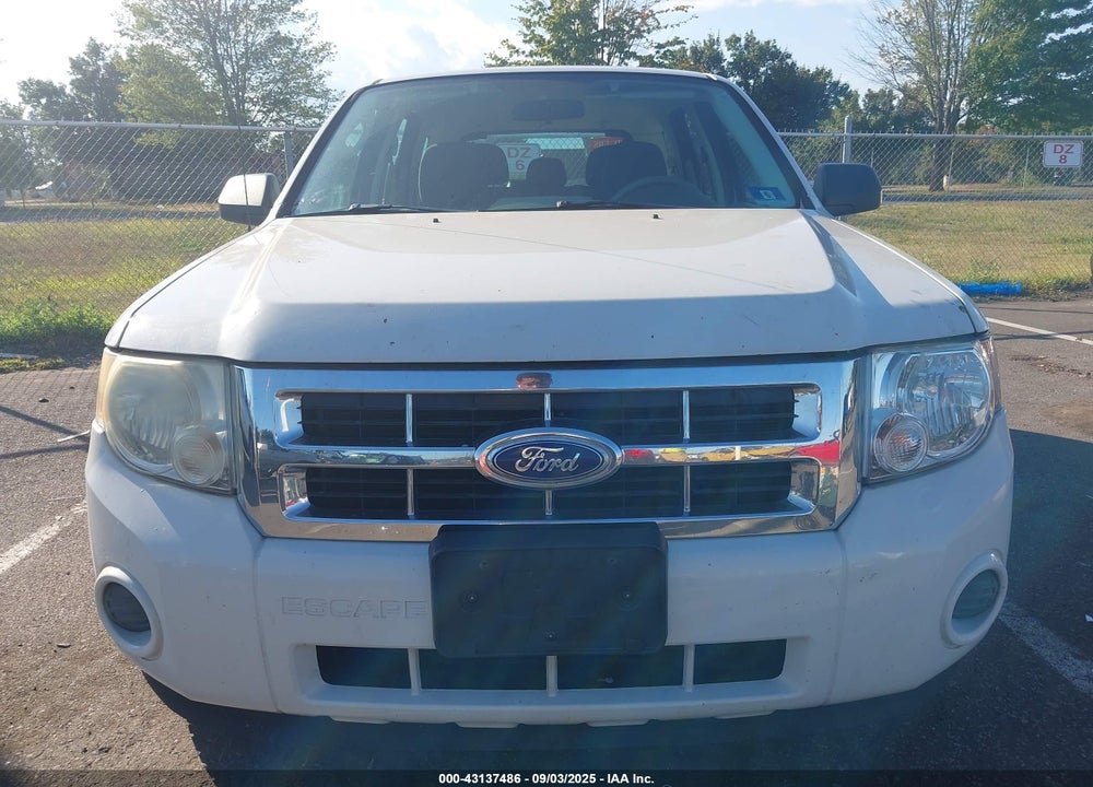 2010 FORD ESCAPE XLS VIN: 1FMCU9C71AKD02199