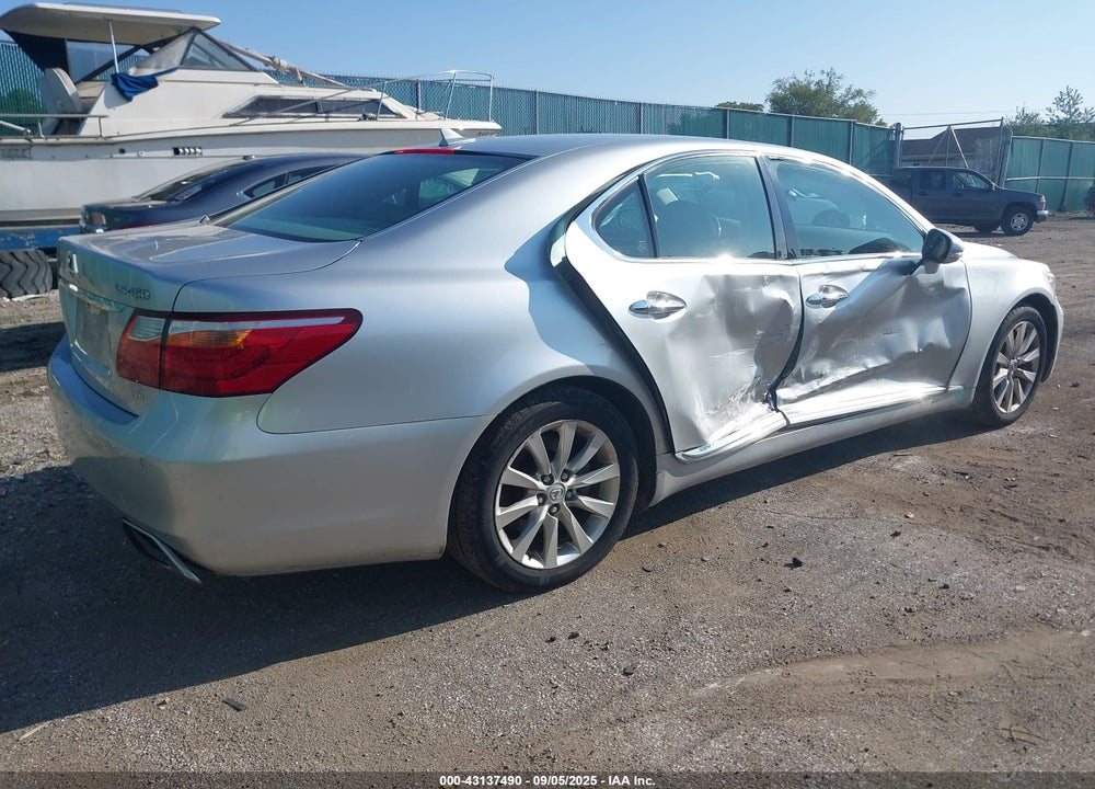 2011 LEXUS LS 460 VIN: JTHCL5EF0B5011440