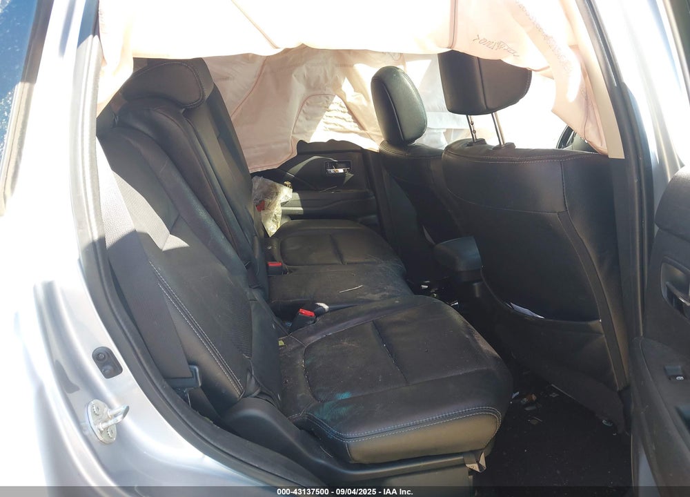 2016 MITSUBISHI OUTLANDER VIN: JA4AZ3A37GZ010187