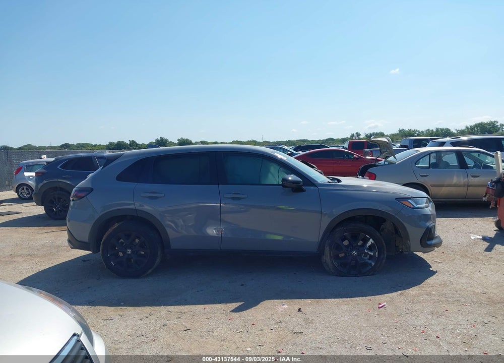 2024 HONDA HR-V 2WD SPORT/2WD SPORT W/O BSI VIN: 3CZRZ1H5XRM726424