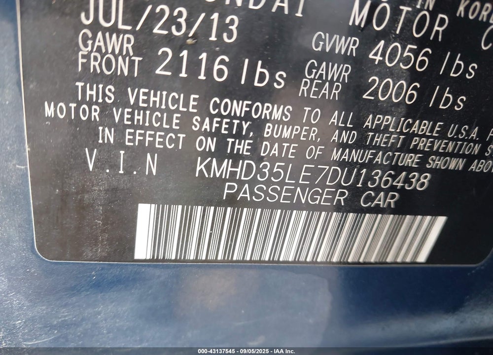 2013 HYUNDAI ELANTRA VIN: KMHD35LE7DU136438
