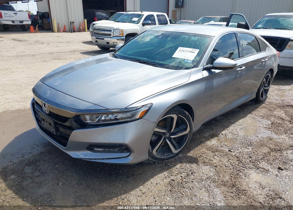 2019 HONDA ACCORD VIN: 1HGCV1F30KA142126