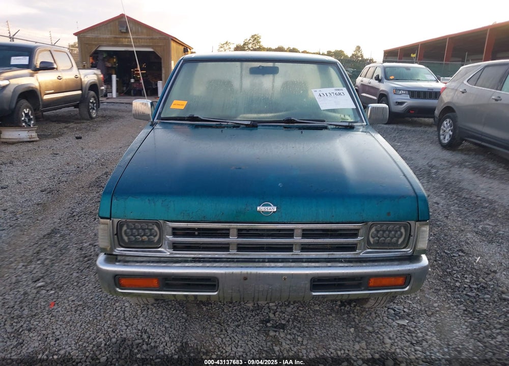 1997 NISSAN 4X2 TRUCK XE VIN: 1N6SD11S2VC369335