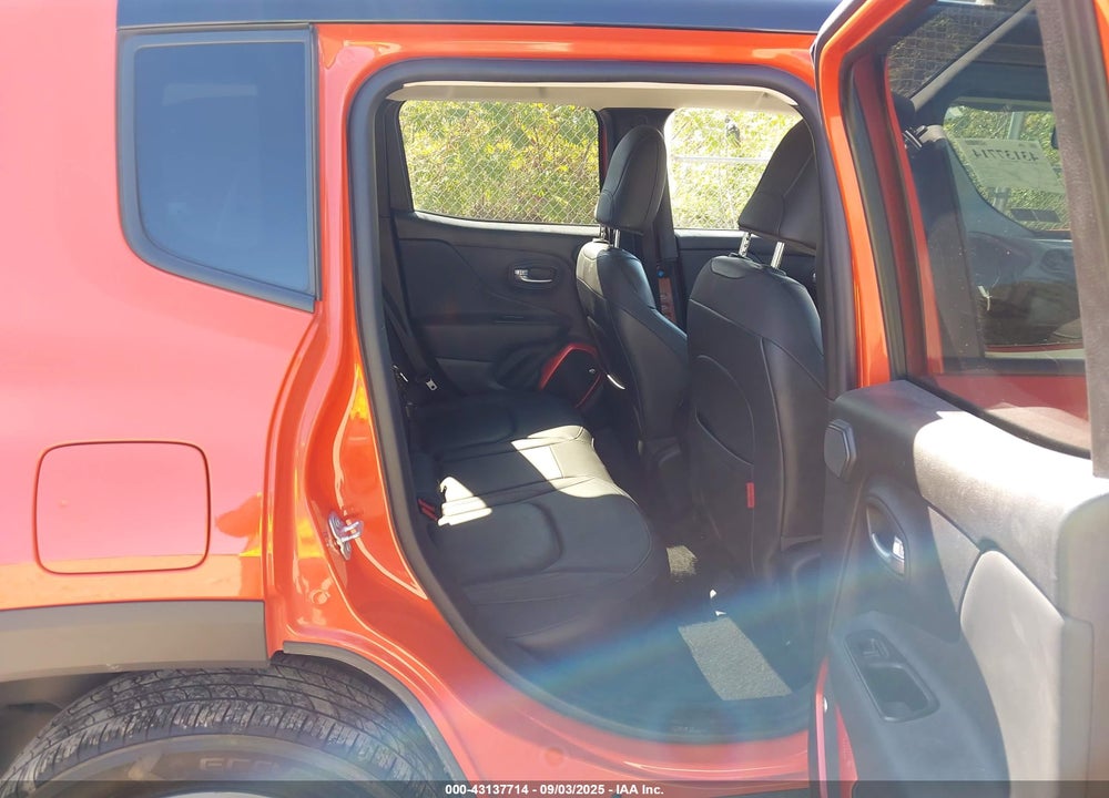2017 JEEP RENEGADE VIN: ZACCJBCB6HPE54245
