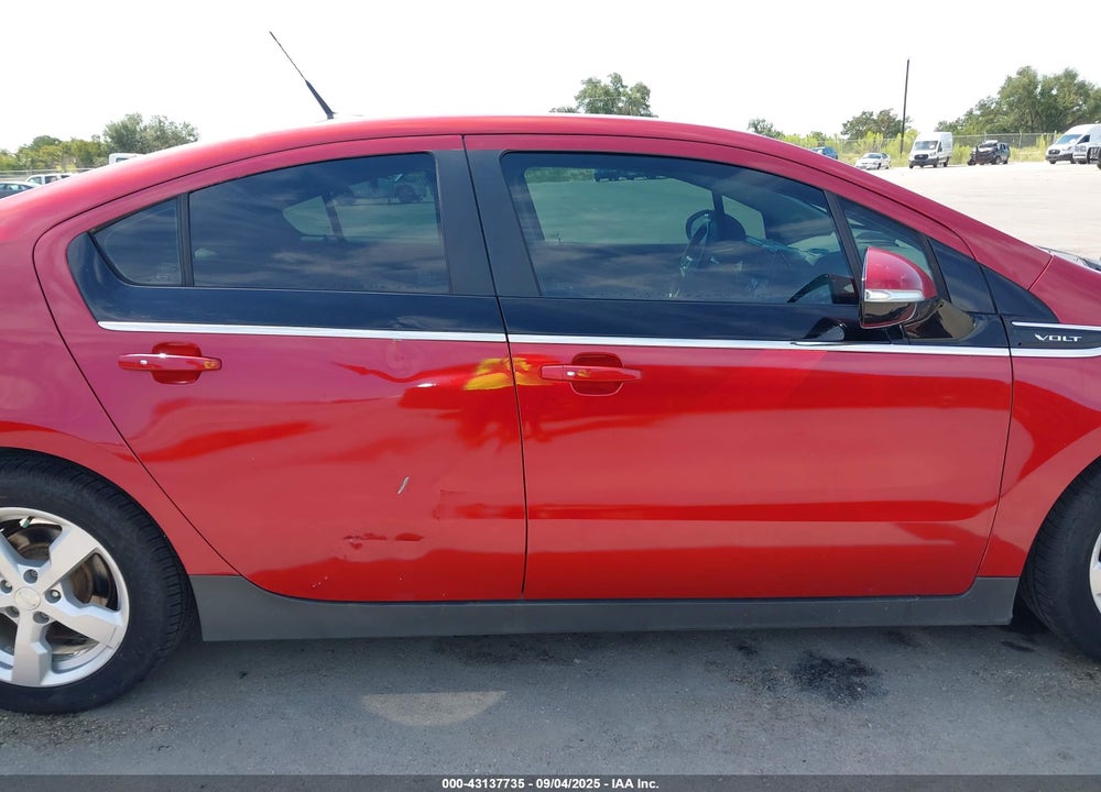 2014 CHEVROLET VOLT VIN: 1G1RB6E42EU122089
